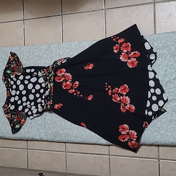 NWT Melrose Floral Asymmetrical Dress, Size 4 - Picture 2 of 4